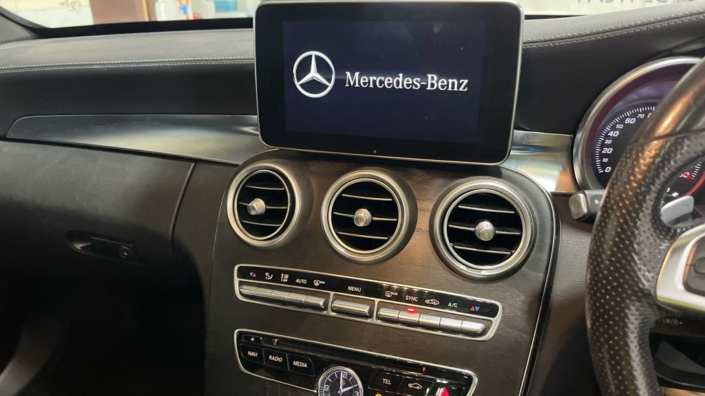 Used Mercedes-Benz C Class 2015 for sale - 77920568: Photo 9