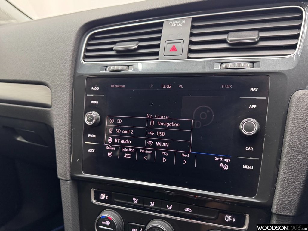 Used Volkswagen Golf 2020 for sale - 76469643: Photo 12