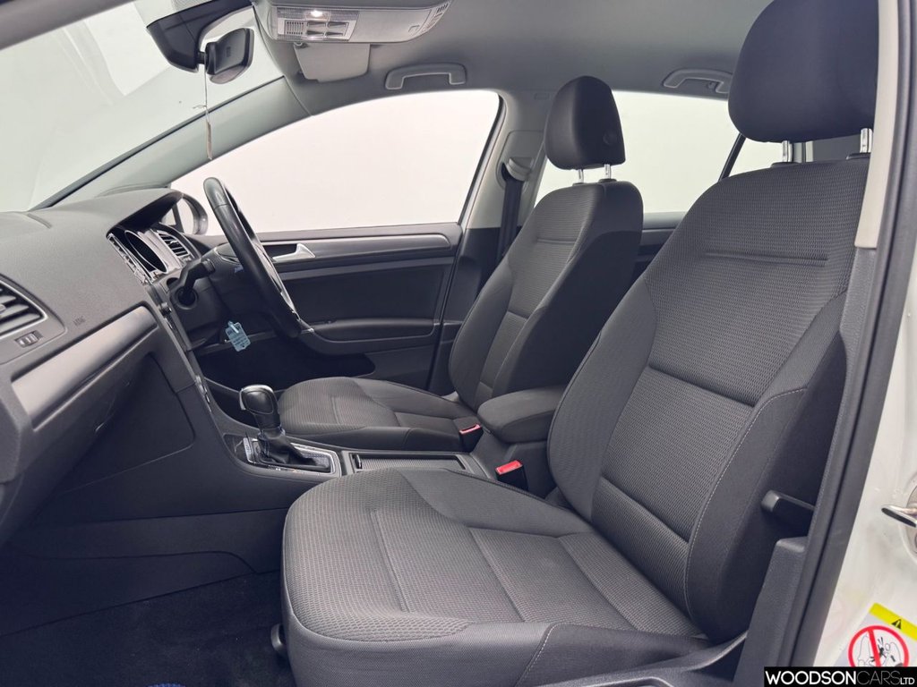 Used Volkswagen Golf 2020 for sale - 76469643: Photo 6