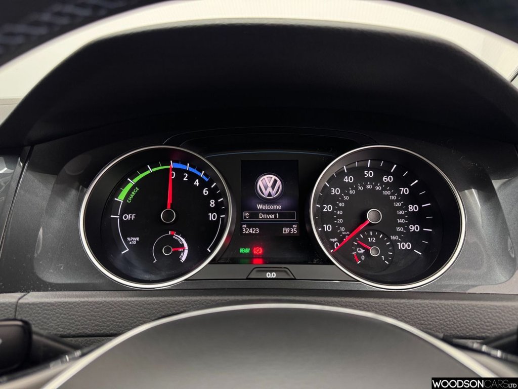 Used Volkswagen Golf 2020 for sale - 76469643: Photo 8