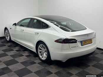 Used Tesla Model S 2017 for sale - 77421900: Photo