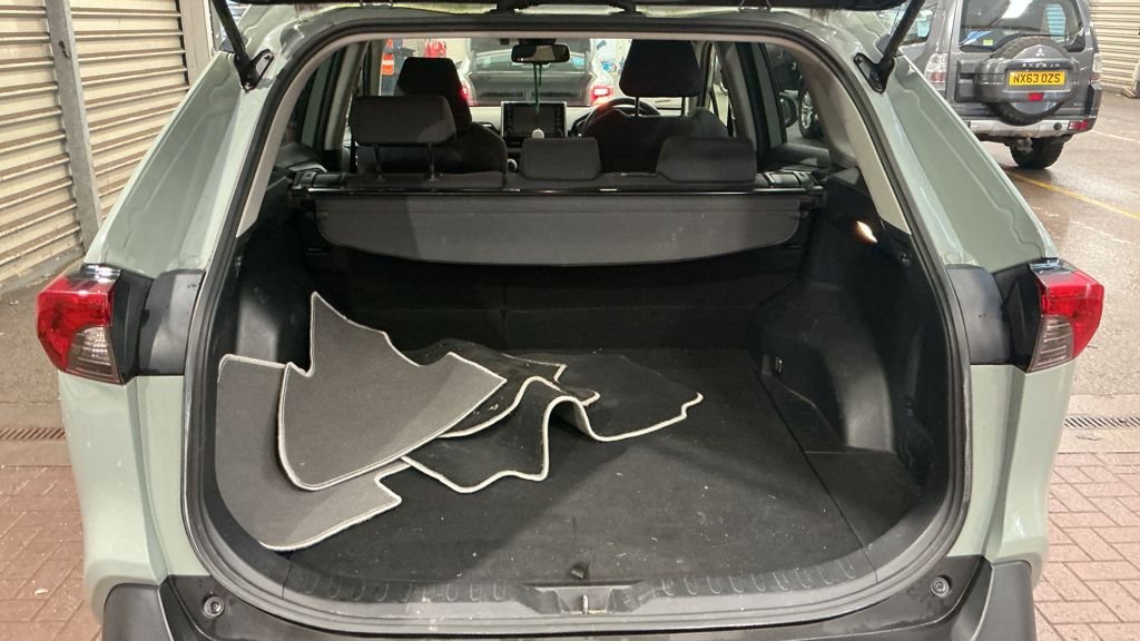 Used Toyota RAV4 2020 for sale - 77422372: Photo 13