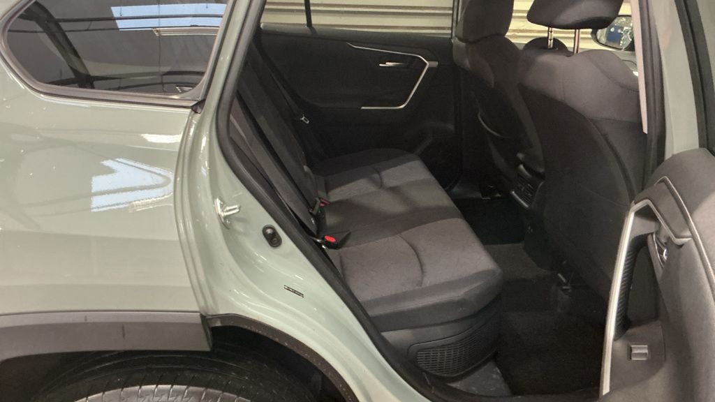 Used Toyota RAV4 2020 for sale - 77422372: Photo 6