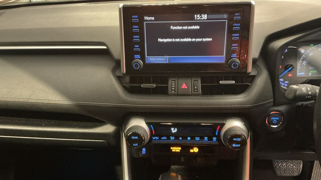 Used Toyota RAV4 2020 for sale - 77422372: Photo 8