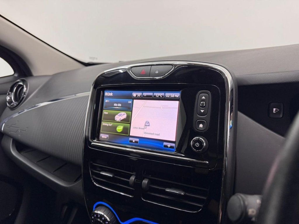 Used Renault Zoe 2019 for sale - 76642846: Photo 11