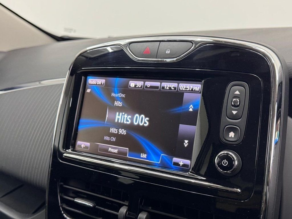 Used Renault Zoe 2019 for sale - 76642846: Photo 14