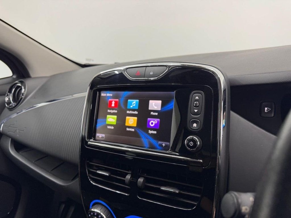 Used Renault Zoe 2019 for sale - 76642846: Photo 16