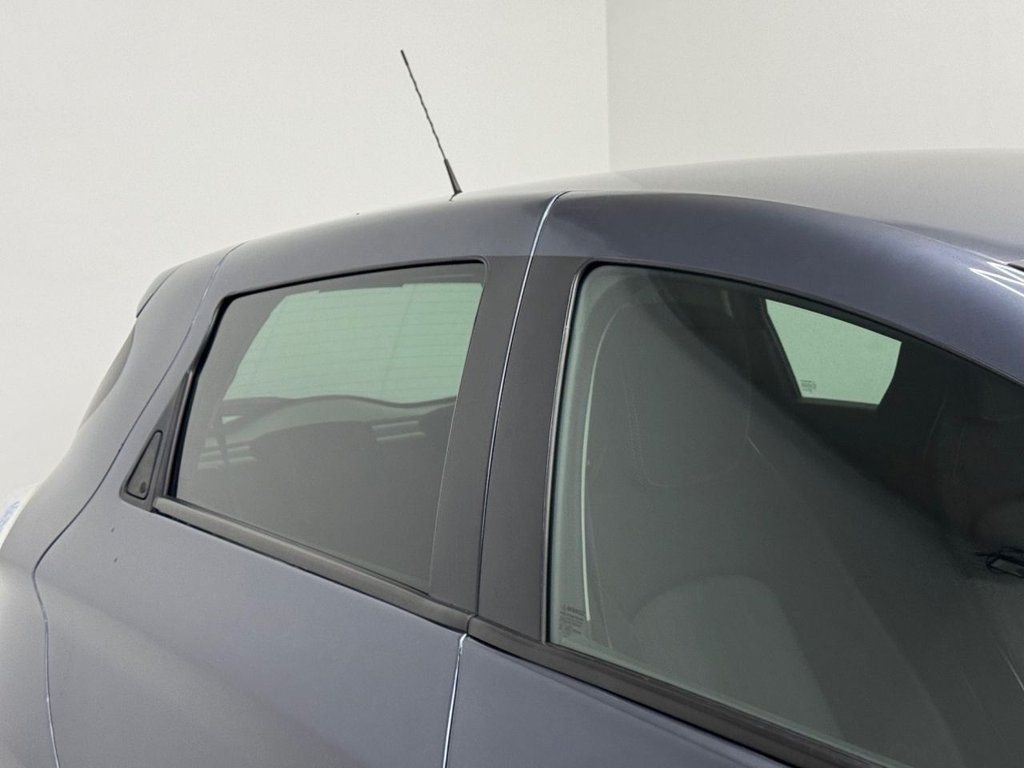 Used Renault Zoe 2019 for sale - 76642846: Photo 34