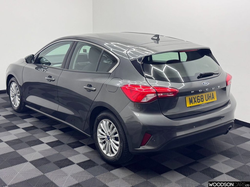 Used Ford Focus 2018 for sale - 76546564: Photo 2