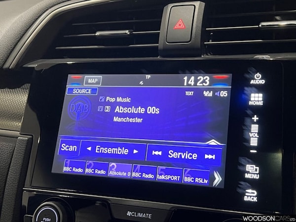 Used Honda Civic 2019 for sale - 76080279: Photo 18