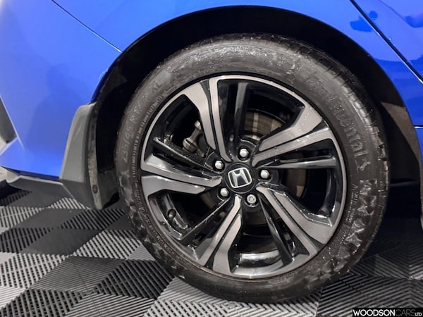 Used Honda Civic 2019 for sale - 76080279: Photo 30