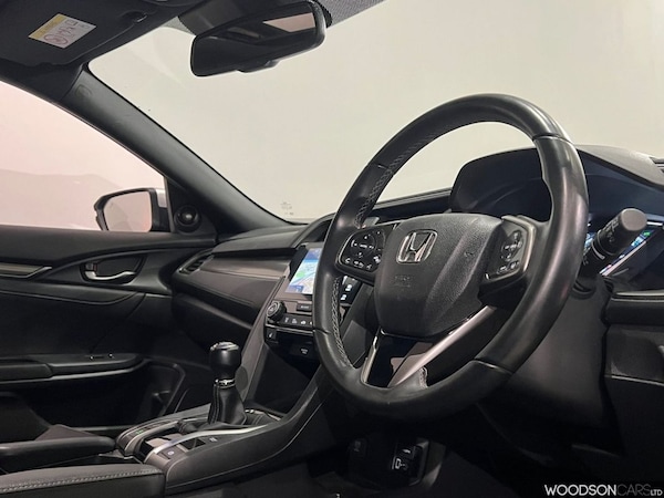 Used Honda Civic 2019 for sale - 76080279: Photo 40