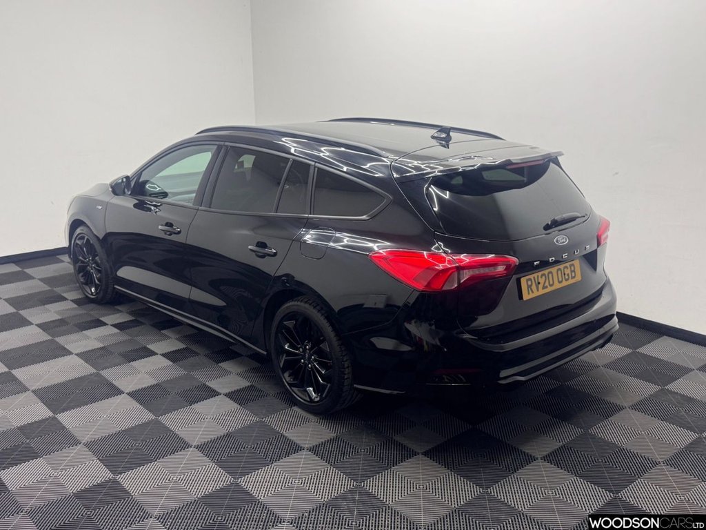 Used Ford Focus 2020 for sale - 76546427: Photo 2