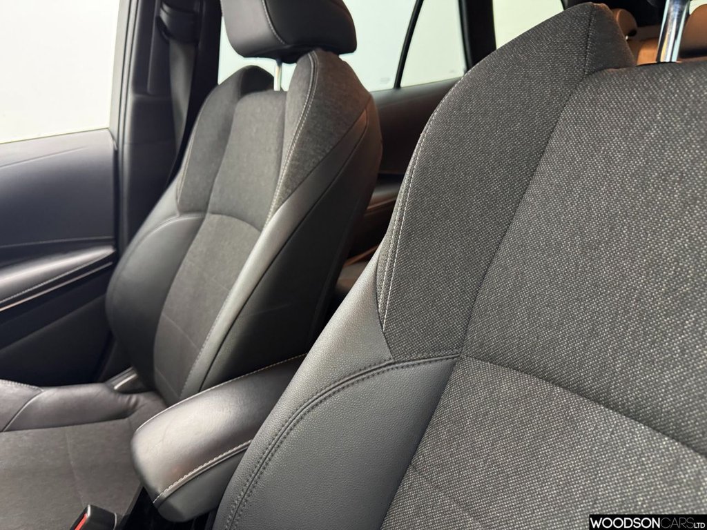Used Toyota Corolla 2021 for sale - 77372817: Photo 27