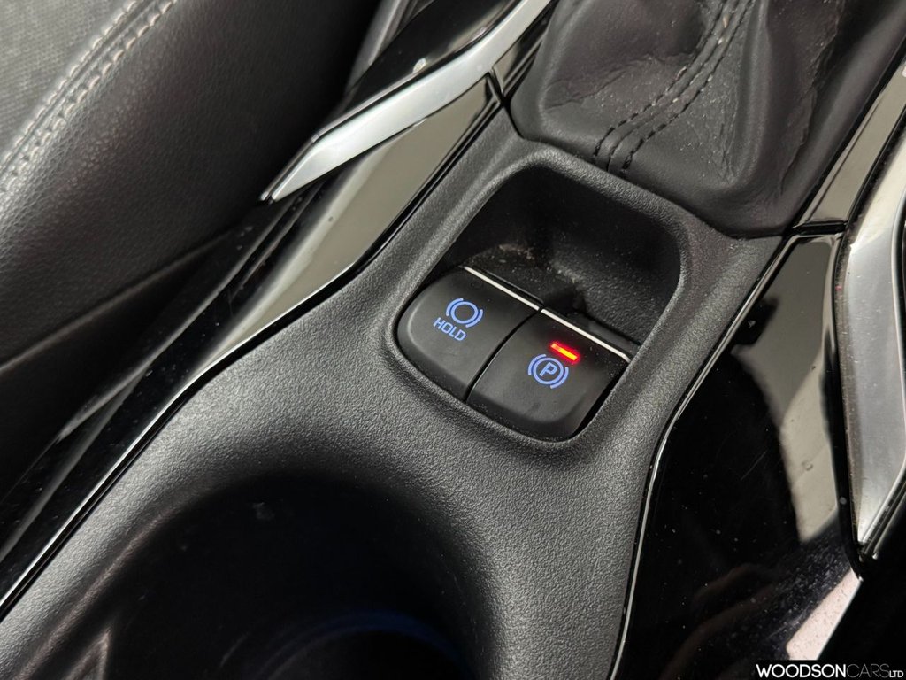 Used Toyota Corolla 2021 for sale - 77372817: Photo 32