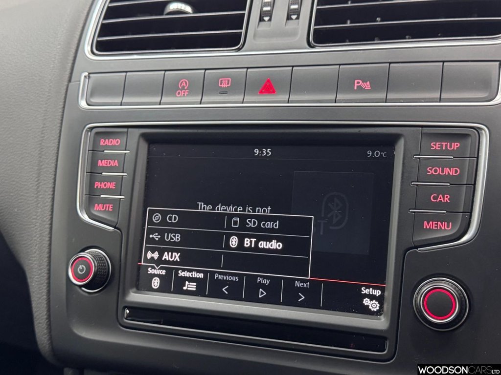 Used Volkswagen Polo 2016 for sale - 76698441: Photo 12