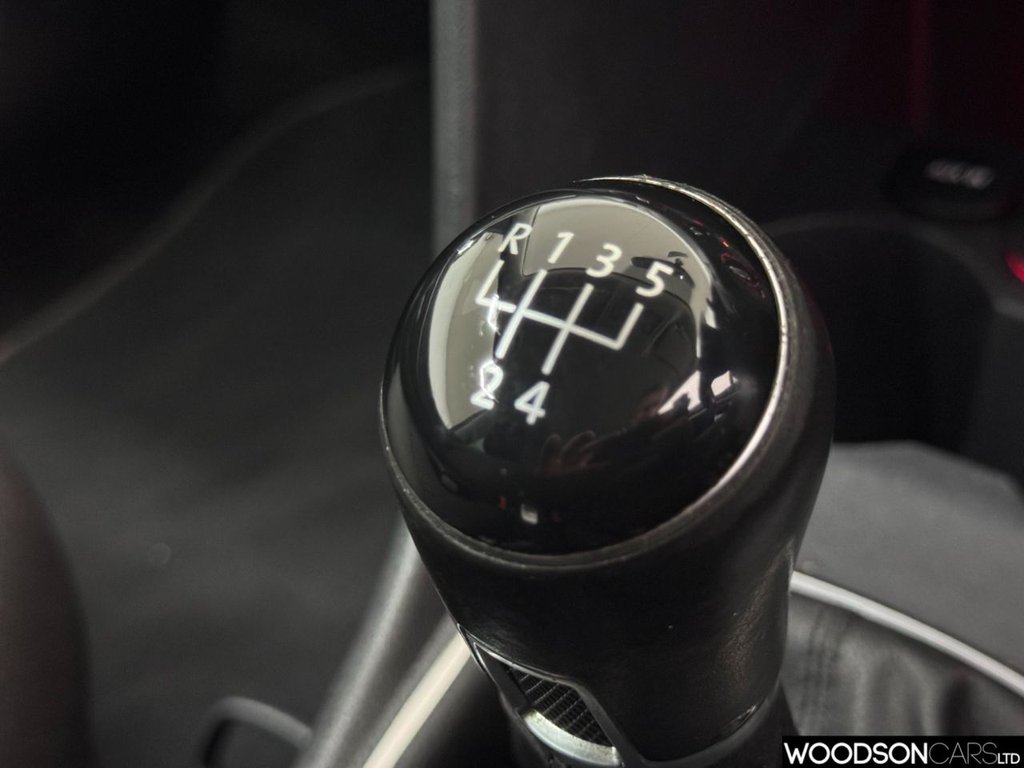 Used Volkswagen Polo 2016 for sale - 76698441: Photo 18