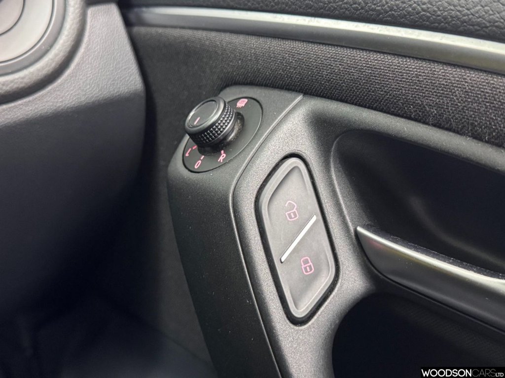 Used Volkswagen Polo 2016 for sale - 76698441: Photo 32