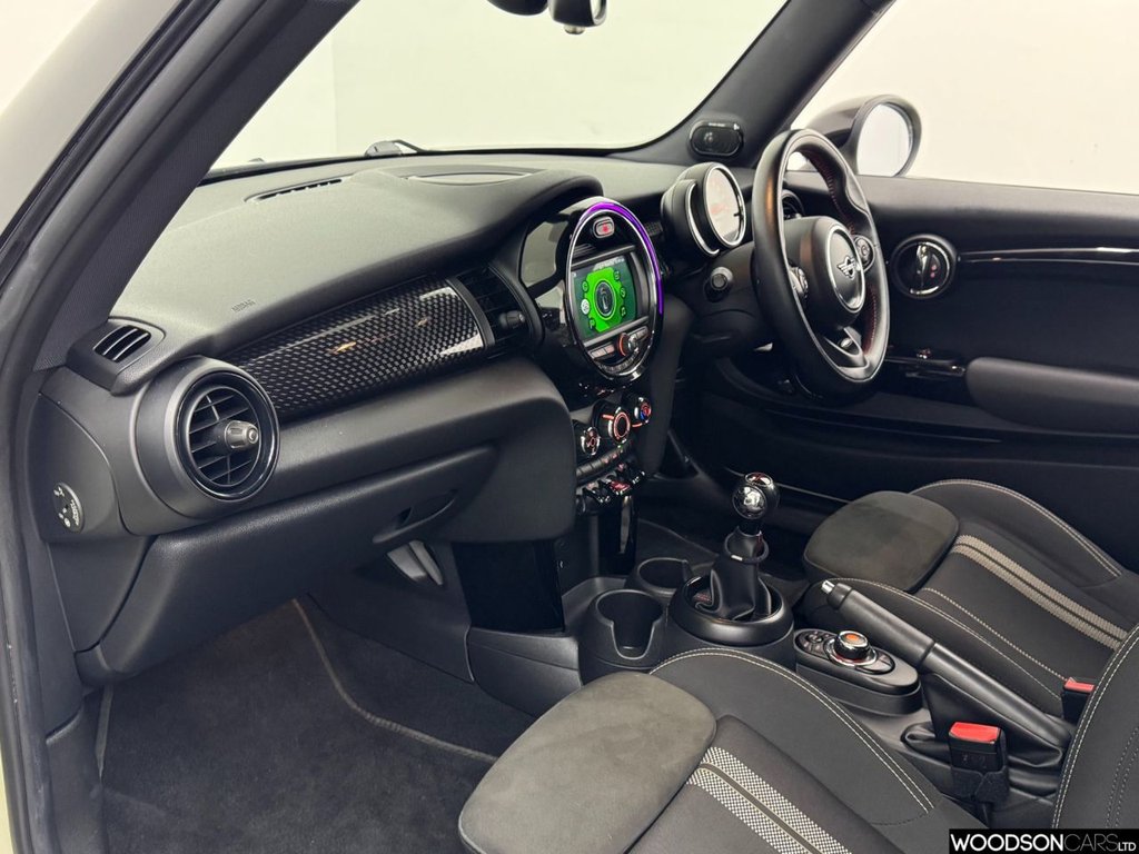 Used MINI Hatch 2018 for sale - 77780315: Photo 5