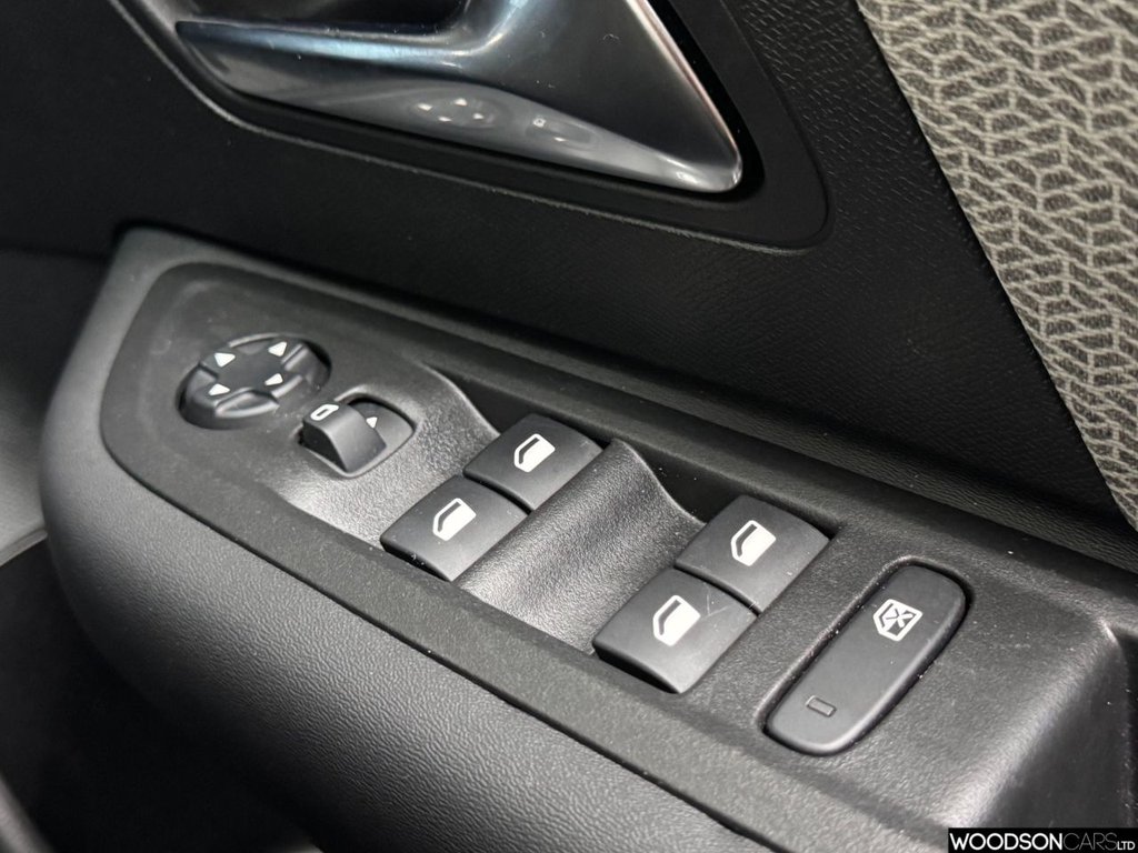 Used Citroen C4 2024 for sale - 76546366: Photo 27