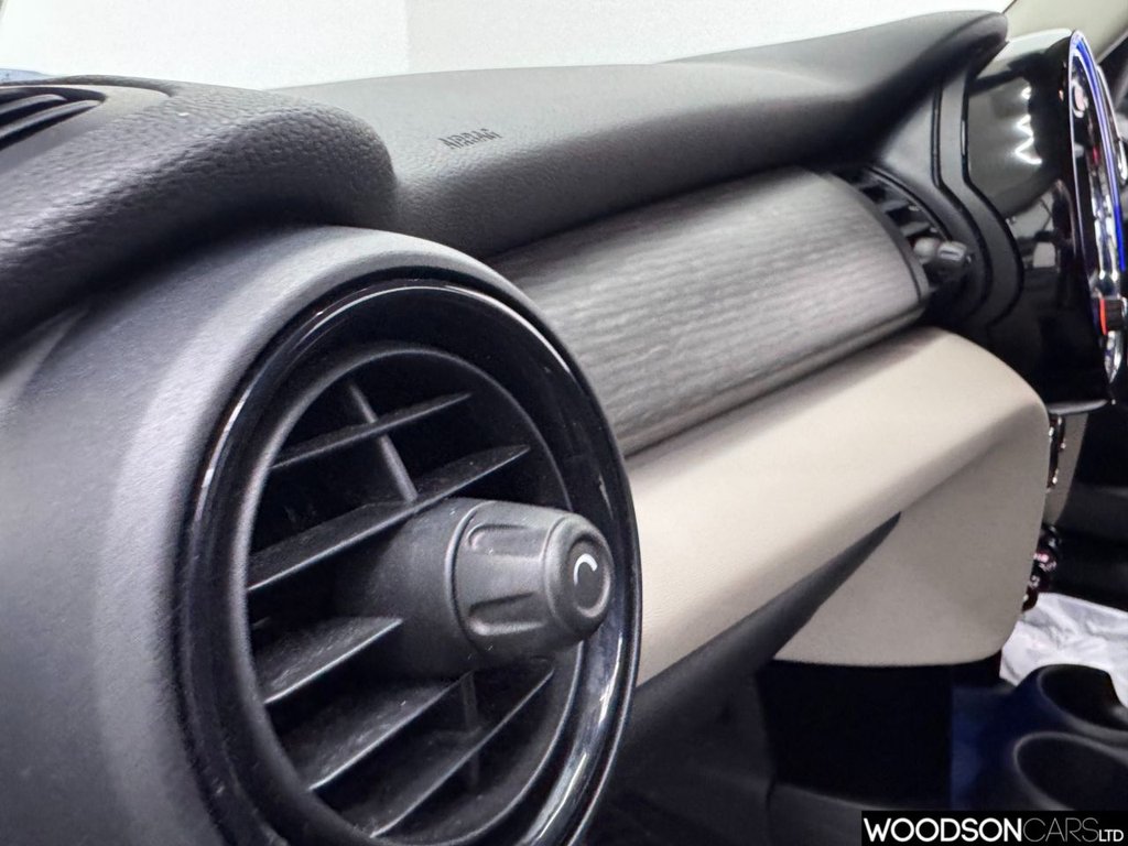 Used MINI Hatch 2015 for sale - 77609262: Photo 35