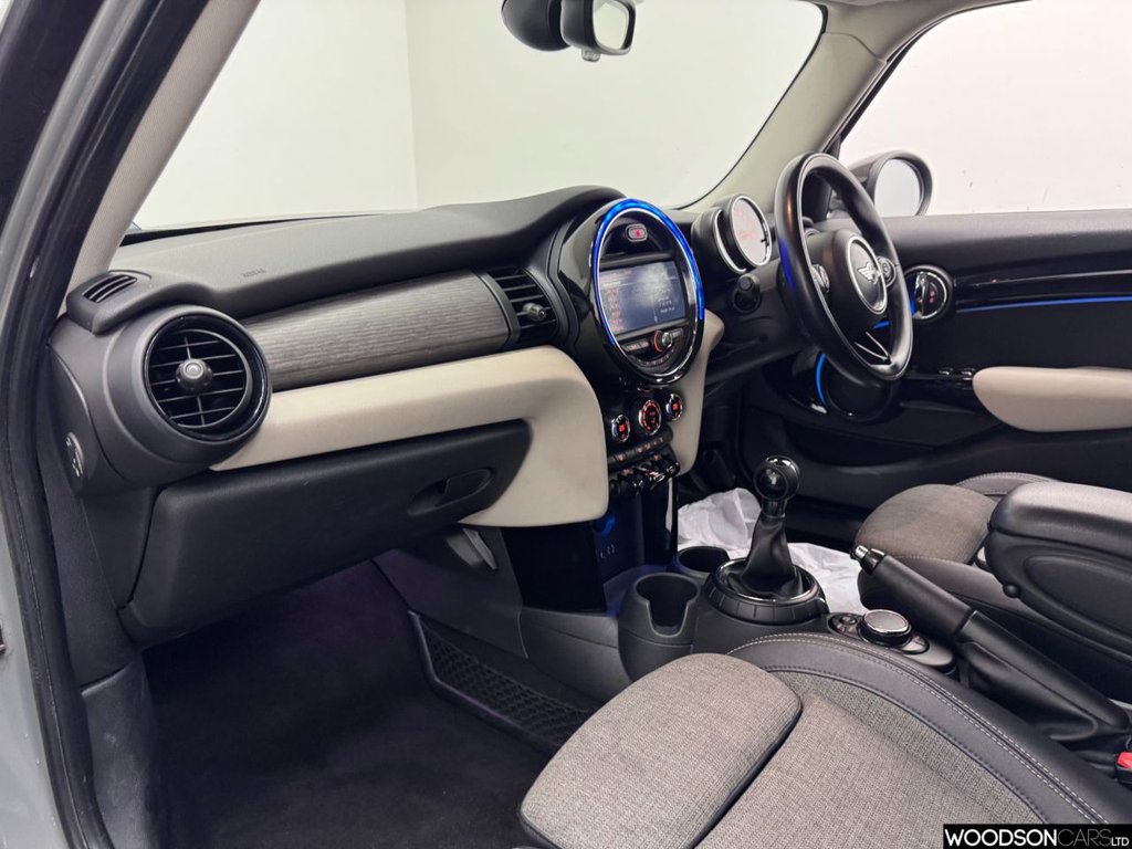 Used MINI Hatch 2015 for sale - 77609262: Photo 5