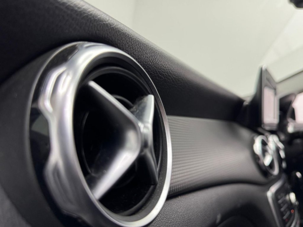 Used Mercedes-Benz GLA 2018 for sale - 76535616: Photo 32