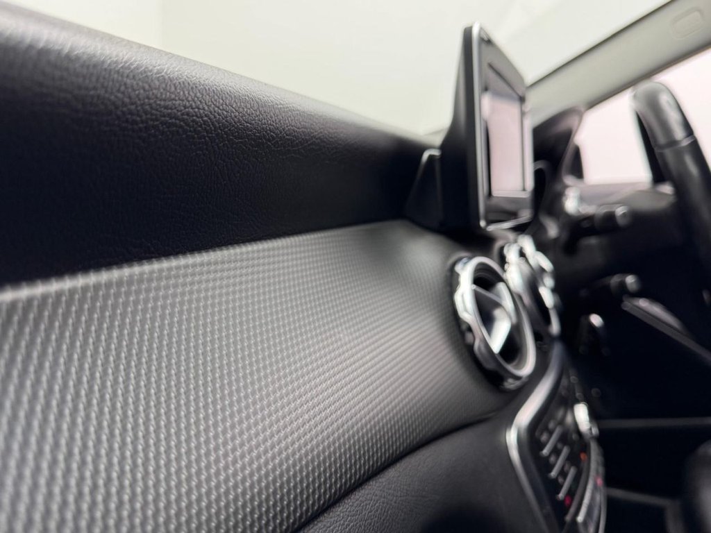 Used Mercedes-Benz GLA 2018 for sale - 76535616: Photo 33