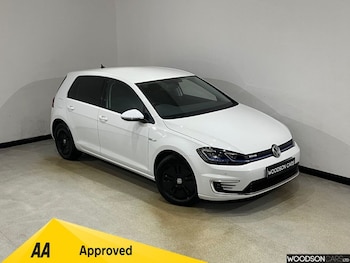 Used Volkswagen Golf 2019 for sale - 75559737: Photo