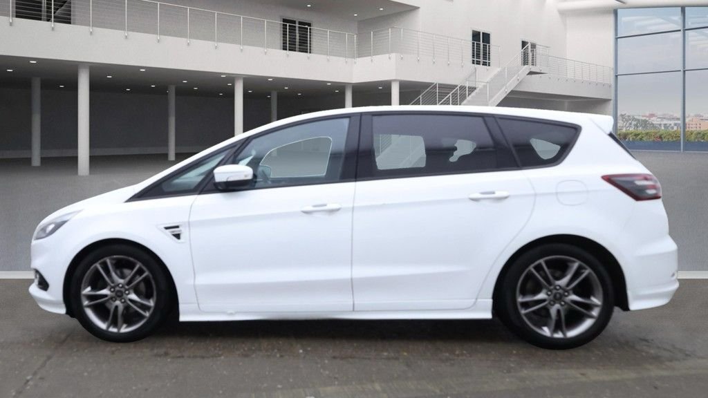 Used Ford S-Max 2017 for sale - 76784209: Photo 13