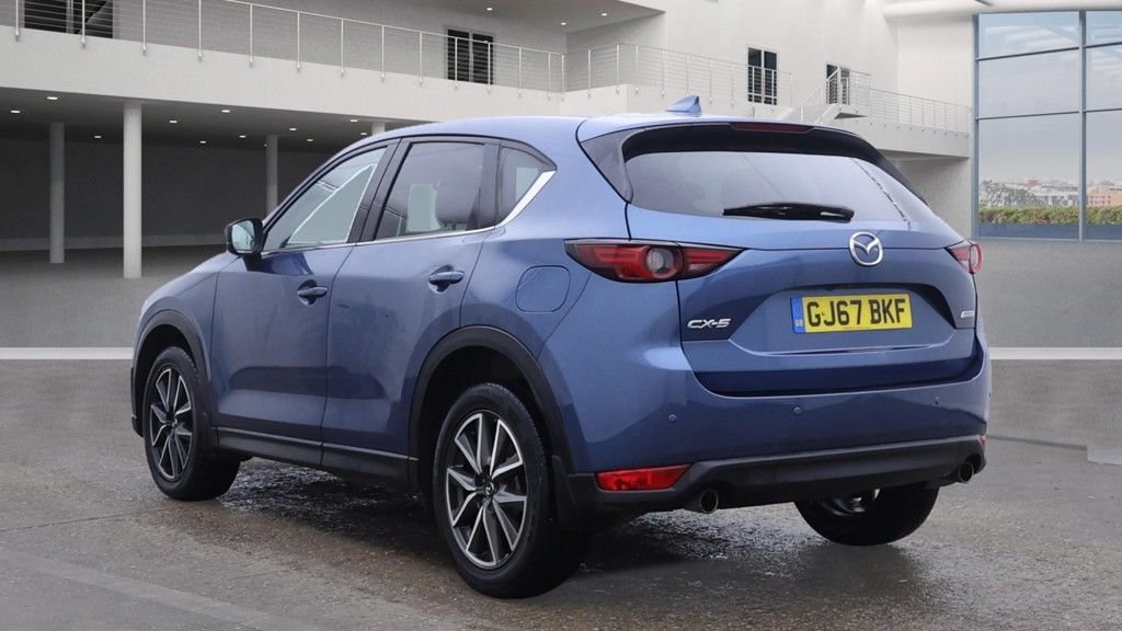Used Mazda CX-5 2017 for sale - 76867822: Photo 2