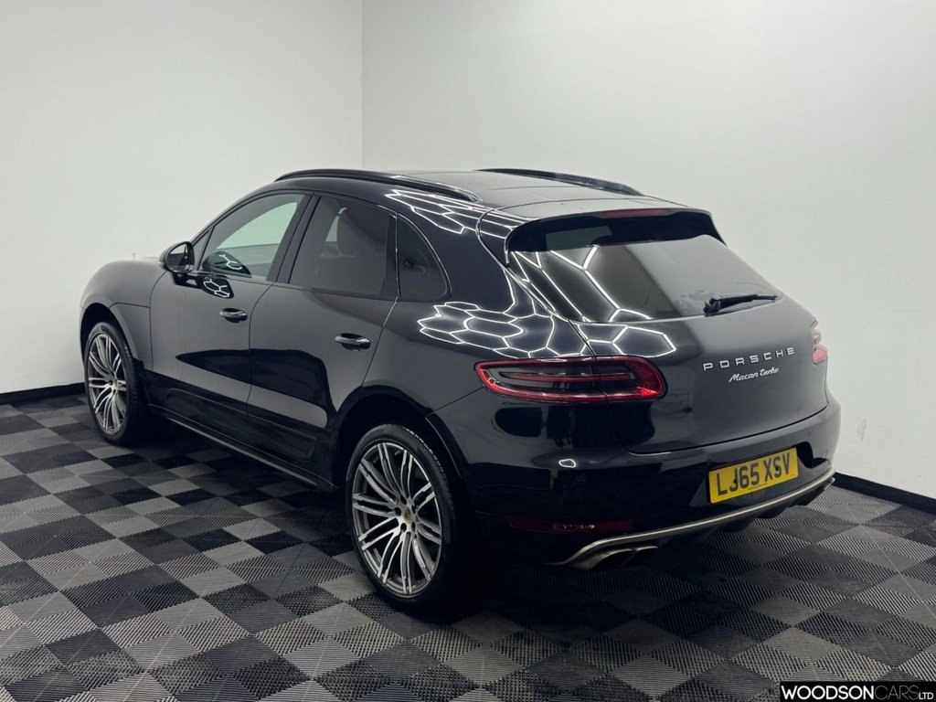Used Porsche Macan 2016 for sale - 78022159: Photo 2