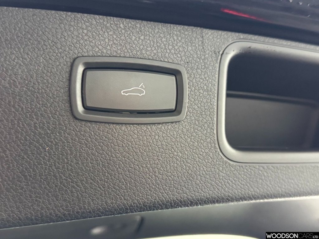 Used Porsche Macan 2016 for sale - 78022159: Photo 29