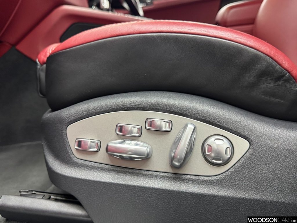 Used Porsche Macan 2016 for sale - 78022159: Photo 45