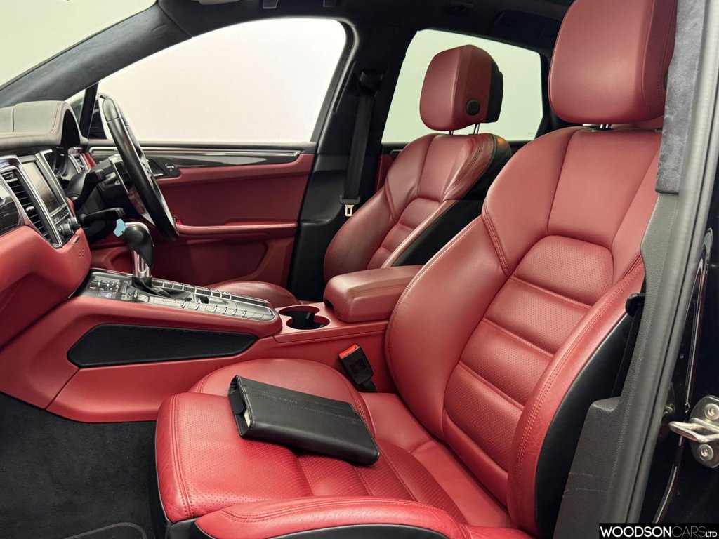 Used Porsche Macan 2016 for sale - 78022159: Photo 6