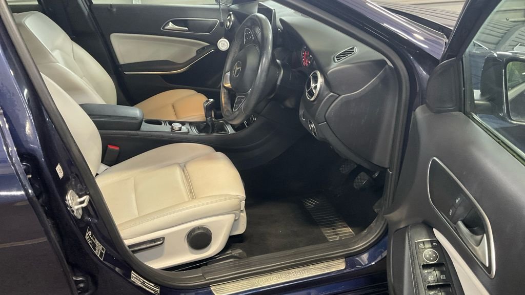 Used Mercedes-Benz A-Class 2017 for sale - 77437269: Photo 5