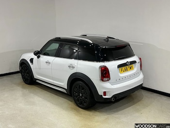 Used MINI Countryman 2018 for sale - 75360225: Photo
