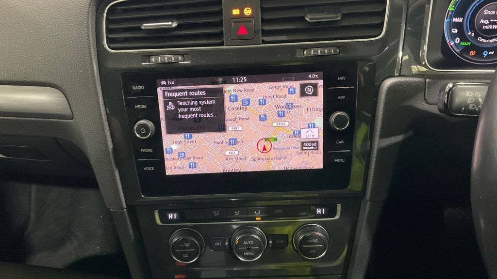 Used Volkswagen Golf 2020 for sale - 77483403: Photo 7