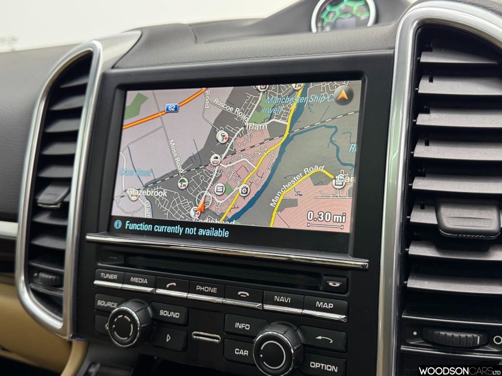 Used Porsche Cayenne 2015 for sale - 77499090: Photo 12