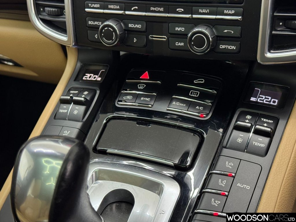 Used Porsche Cayenne 2015 for sale - 77499090: Photo 19