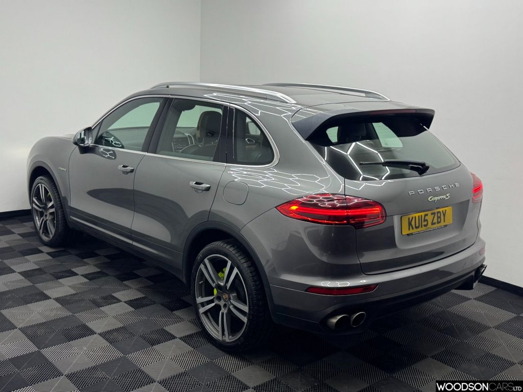 Used Porsche Cayenne 2015 for sale - 77499090: Photo 23