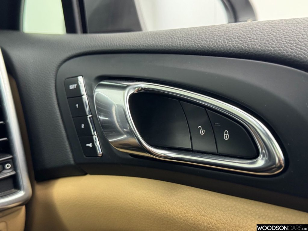 Used Porsche Cayenne 2015 for sale - 77499090: Photo 43