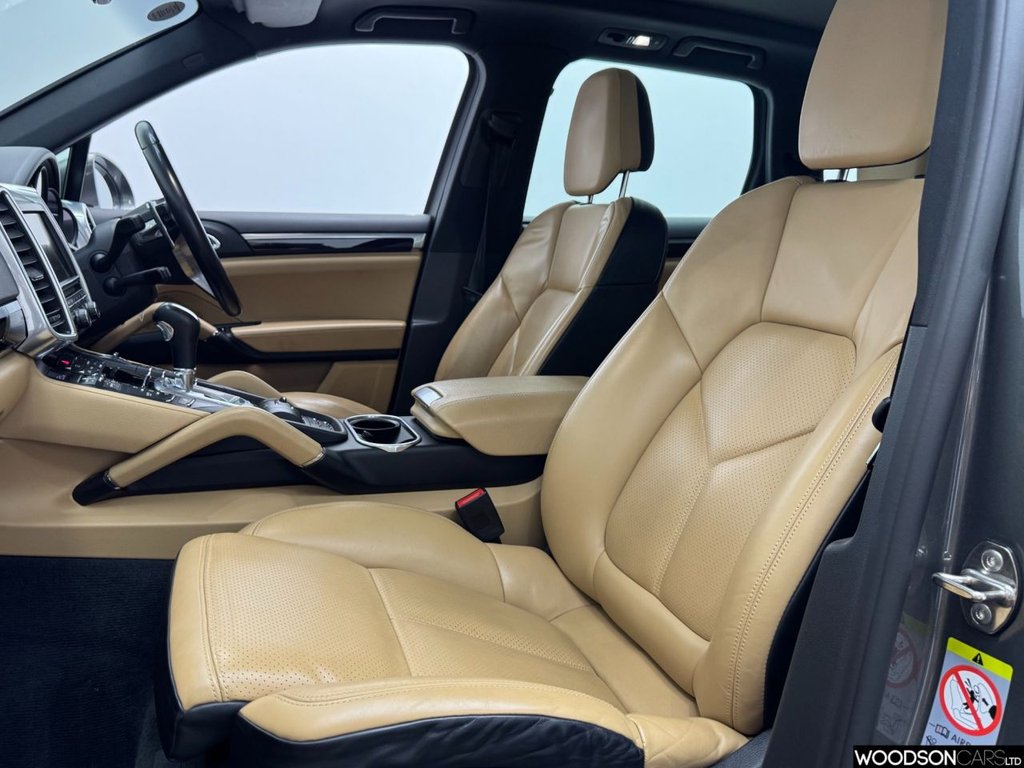 Used Porsche Cayenne 2015 for sale - 77499090: Photo 6