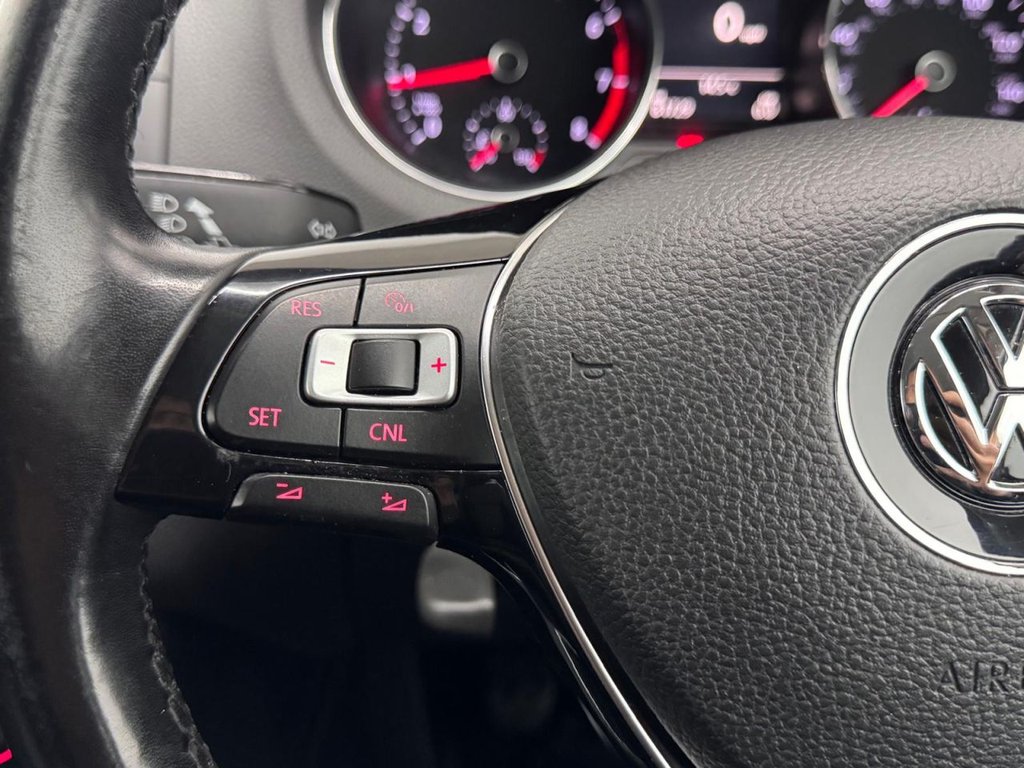 Used Volkswagen Polo 2016 for sale - 76642896: Photo 19