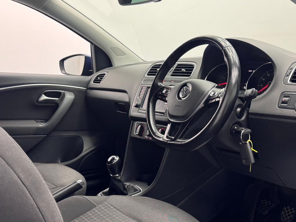 Used Volkswagen Polo 2016 for sale - 76642896: Photo 39