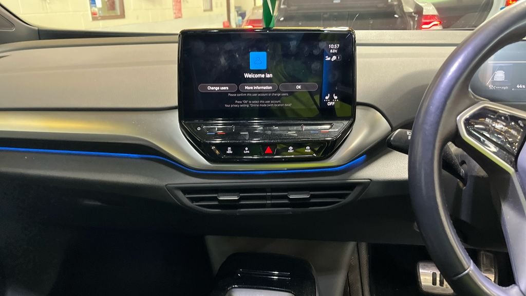 Used Volkswagen ID.4 2022 for sale - 78153947: Photo 9