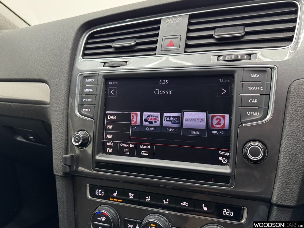 Used Volkswagen Golf 2015 for sale - 77821034: Photo 12