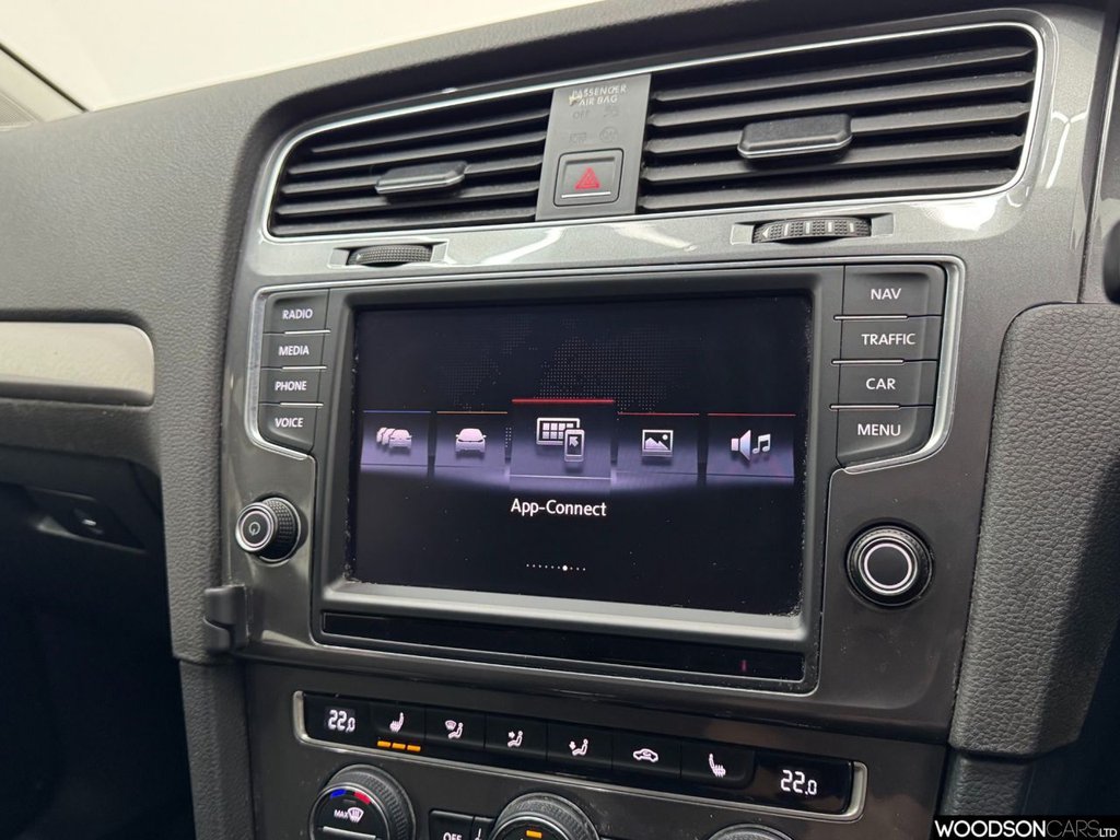 Used Volkswagen Golf 2015 for sale - 77821034: Photo 14