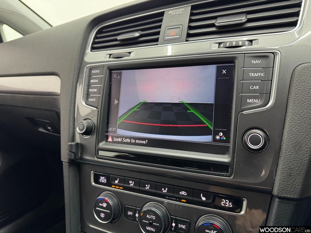 Used Volkswagen Golf 2015 for sale - 77821034: Photo 19