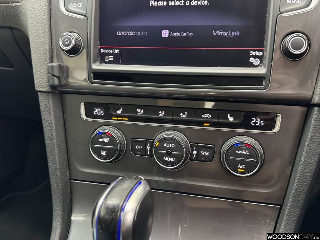 Used Volkswagen Golf 2015 for sale - 77821034: Photo 21